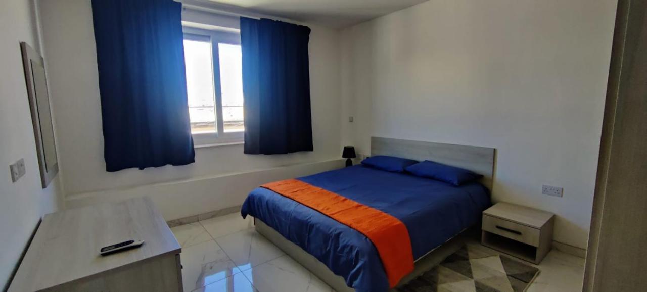 Blu-M Central Qormi Exterior foto
