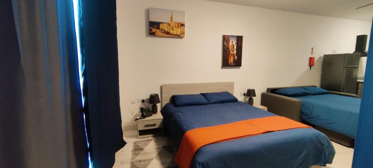 Blu-M Central Qormi Exterior foto