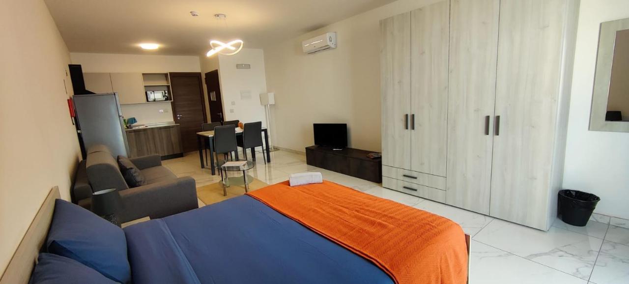 Blu-M Central Qormi Exterior foto