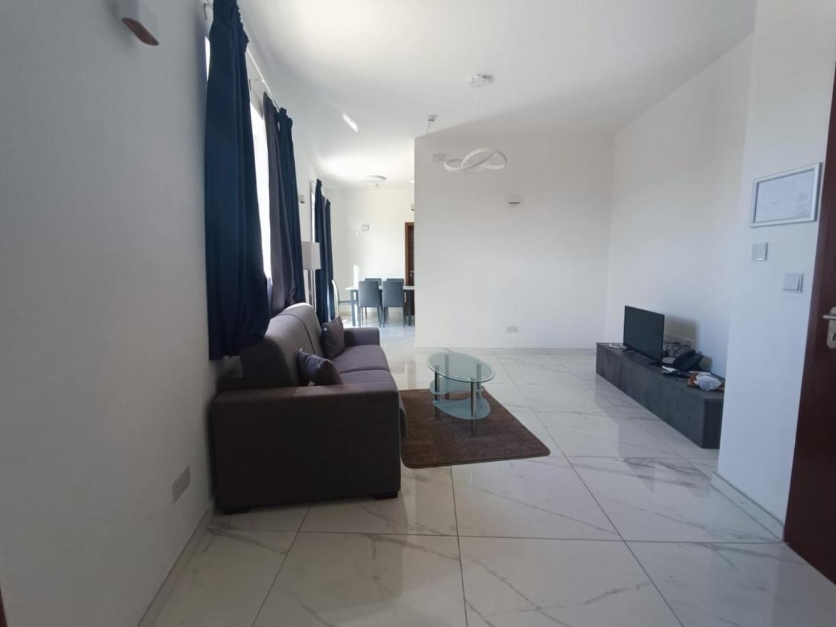 Blu-M Central Qormi Exterior foto